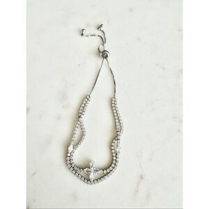 Cubic zirconia friendship flower toggle bracelet